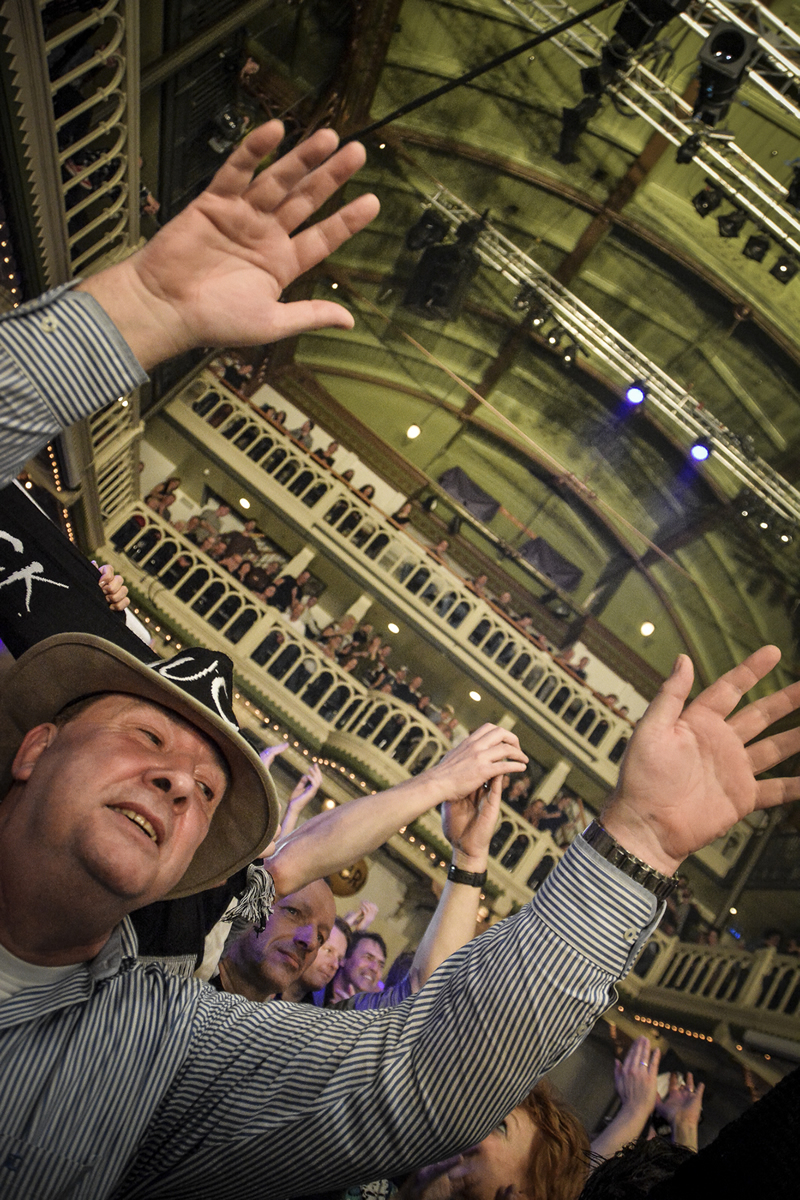 The Clash of the Cover Bands in PARADISO Amsterdam