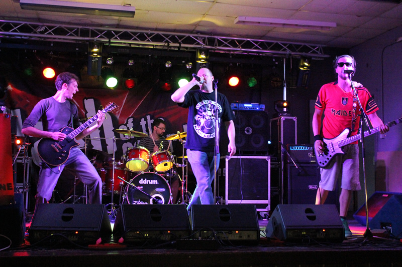 Silver Bullet Machine in 't Dorp Olen