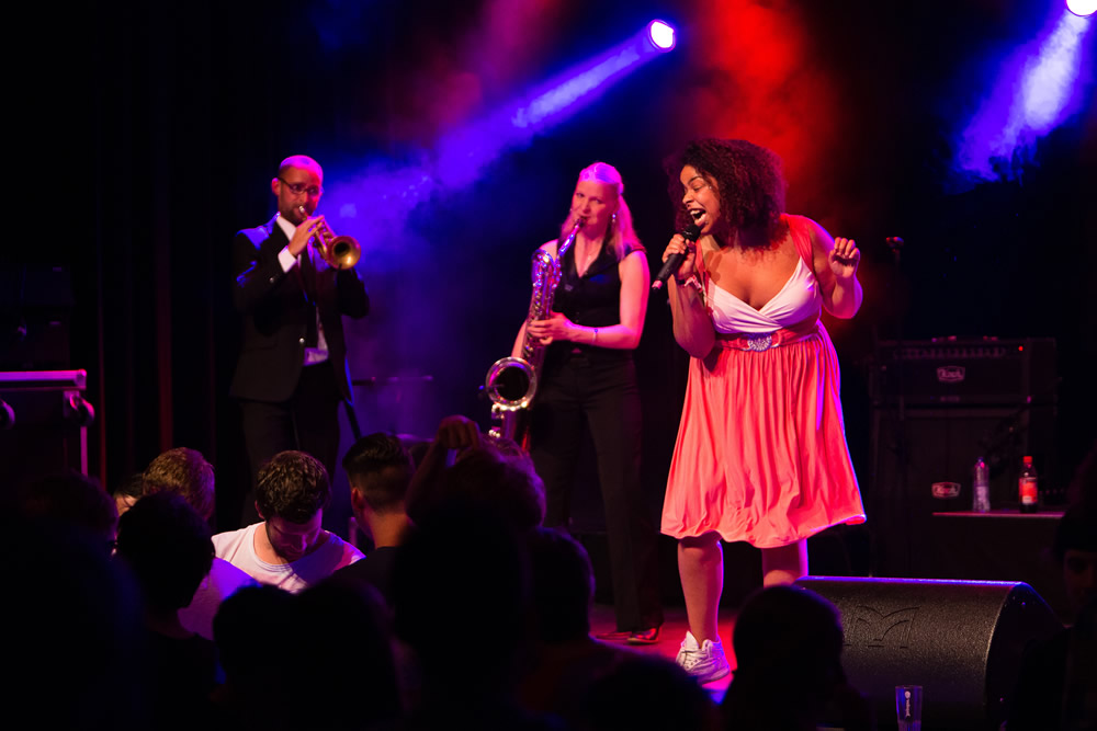 The Stax Soul Survivors in Podium de Vorstin Hilversum