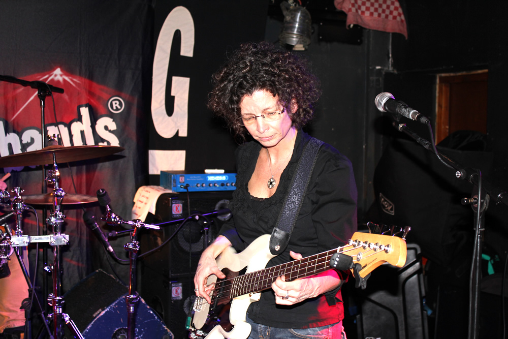 Crooked Clerks in Café De Kroeg Arnhem