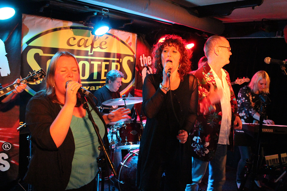 Durk and The Jappies in Muziekcafé Scooter'S Leeuwarden