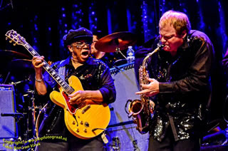 Earth, Wind & Fire Experience in Paard van Troje